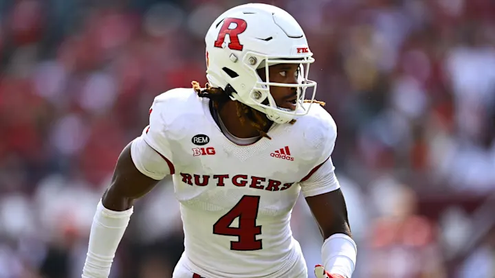 Desmond Igbinosun running a 40-yard dash on pro day preparation